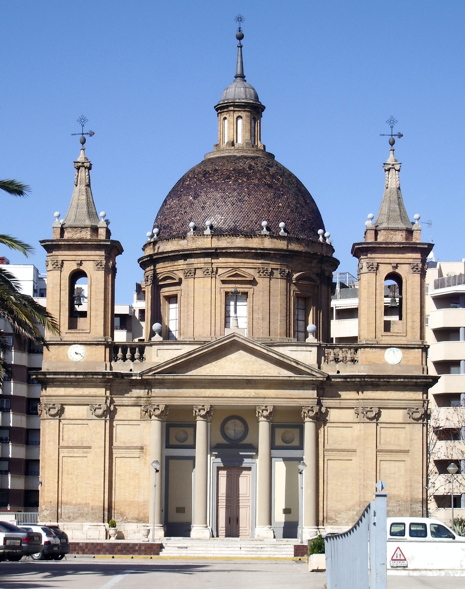 Iglesia de San Fernando, barrio de Torrero, Zaragoza